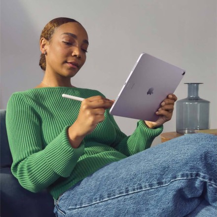 Планшет Apple iPad Air 11" 128Gb (2024) Wi-Fi + Cellular сияющая звезда